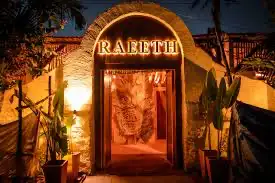 entry view of raeeth club in vagator north goa